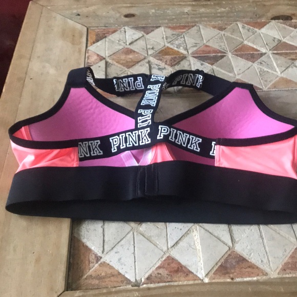 Sports bra - Picture 2 of 2